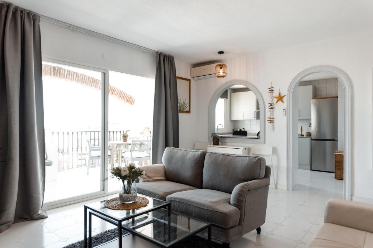 Spacious 2-Bedroom Apartment With Free Parking Sitio de Calahonda Extérieur photo